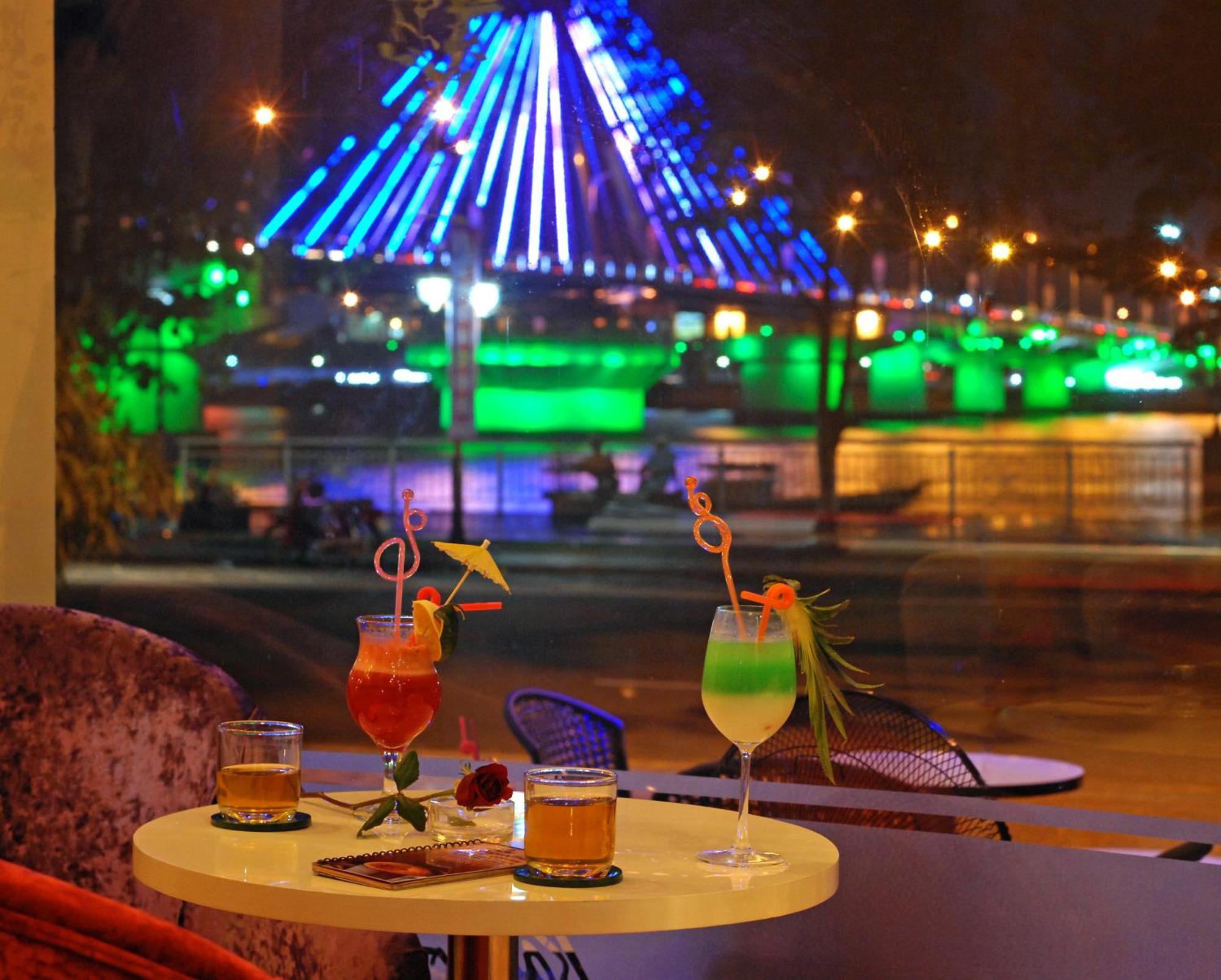 Bamboo Green Riverside Hotel Da Nang Exterior foto